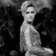 Illustration for article titled Kristen Stewart Was Told If She Stopped Holding Her Girlfriends Hand in Public, She Might Get a Marvel Movie